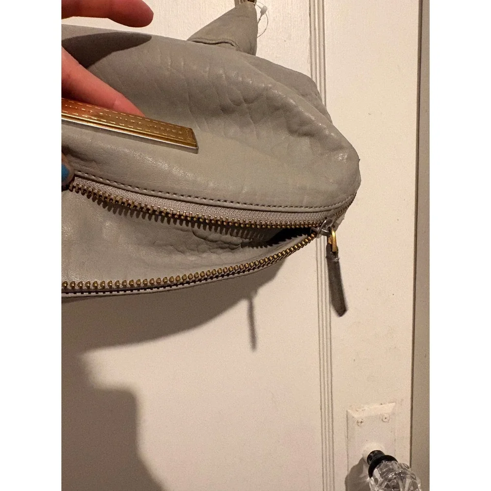 Marc by Marc Jacobs Grey Pebbled Leather Shoulder Bag Slouchy Hobo Gold Hardware
